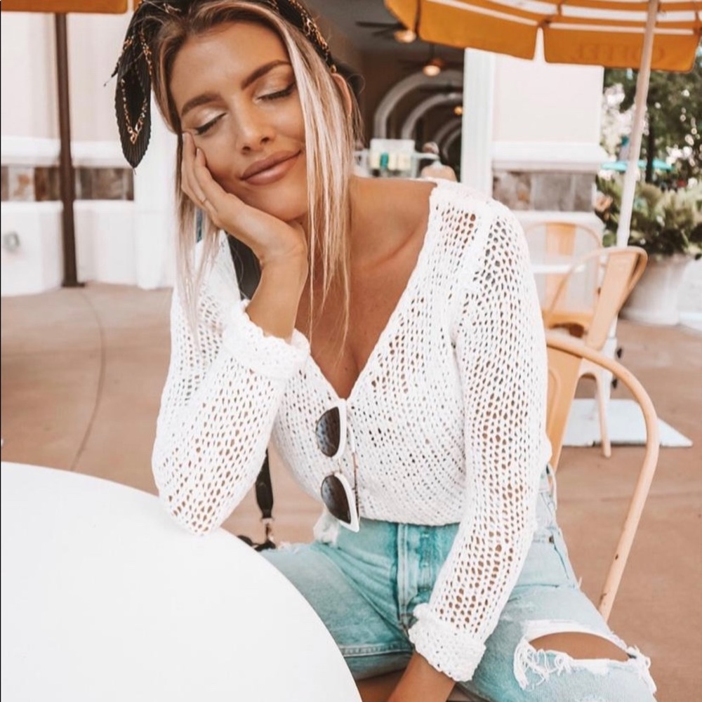 White knit sweater
